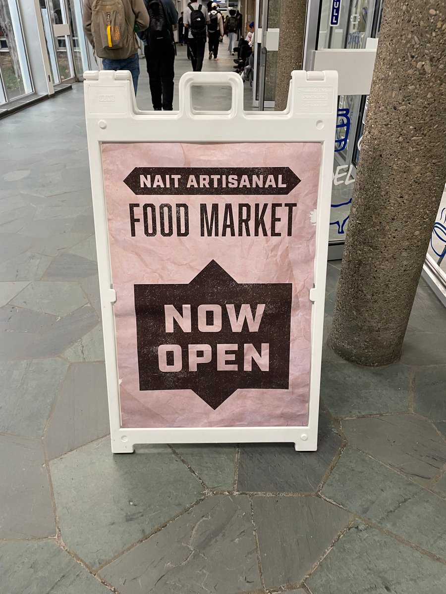 NR92's tweet photo. Best spots at NAIT include the NAIT Artisanal Market.  So many choices, great prices &amp; friendly, helpful staff.  #NAITfood #YEGfood @NAITCulinary https://t.co/vn4gK8vhPi