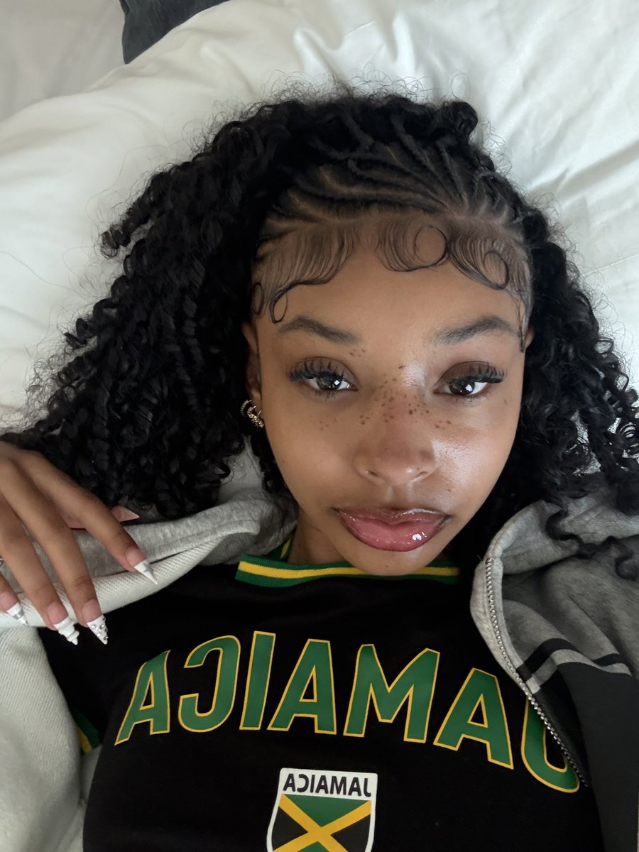 bkreallyhavin's tweet photo. Bad gyal🇯🇲 https://t.co/cLFkrqA3P7