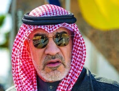 CtyAlz's tweet photo. @ttxuorr اي شخص يحارب الفساد.  هو عدو لكم. ياشرذمه. 

لاكن  يضل داعس علي ارقابكم. ياسفله 
اجمل تحيه لهذا الرجل الشريف 
🫡 https://t.co/7wYut1DiX8