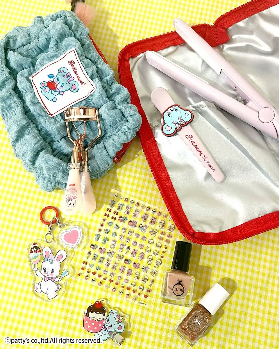 nijimen's tweet image. 🎀SWIMMERがサンキューマートに🎀

🧸 全20アイテムが登場
💰 すべてオール390円
👜 ポーチ・エコバッグ・Tシャツなど
🪞 ミラーやネイルシールも

📅 WEB先行予約受付中
🏪 店頭は5月上旬〜
🔗nijimen.kusuguru.co.jp/topics/611686

#SWIMMER #サンキューマート