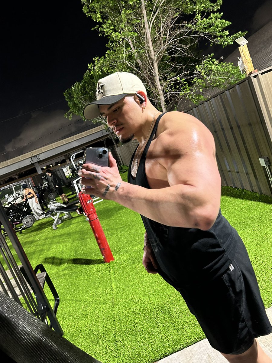 Omar Armando Gil tweet media