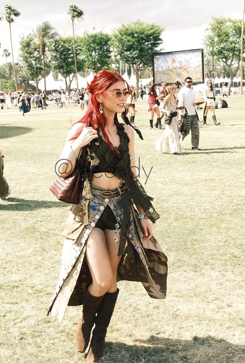 MIKHAELA 😩😩😩
