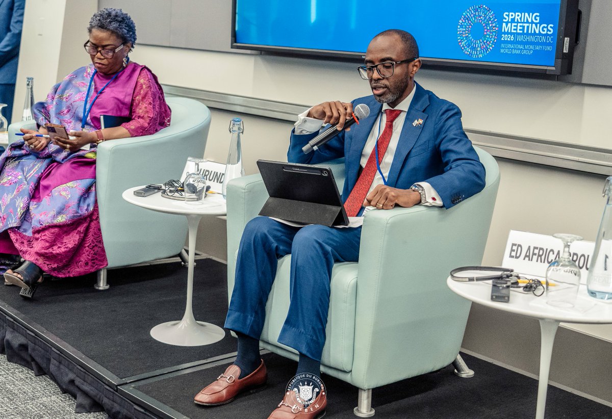 FinancesBdi's tweet image. Depuis ce 13 avril, le Burundi prend part aux Réunions de Printemps du Groupe de la @Banquemondiale et du @FMIactualites à #Washington, un rendez-vous majeur de coordination économique internationale.

La délégation burundaise est conduite par le Ministre des Finances, du Budget