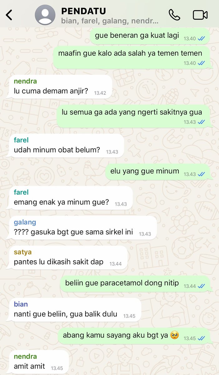 cosmicosie's tweet photo. pendatu au
—
serba serbi grup anak anak chat kosan nyai (2) https://t.co/7IW6e5uova
