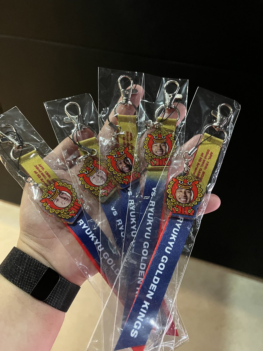 かっピー tweet media