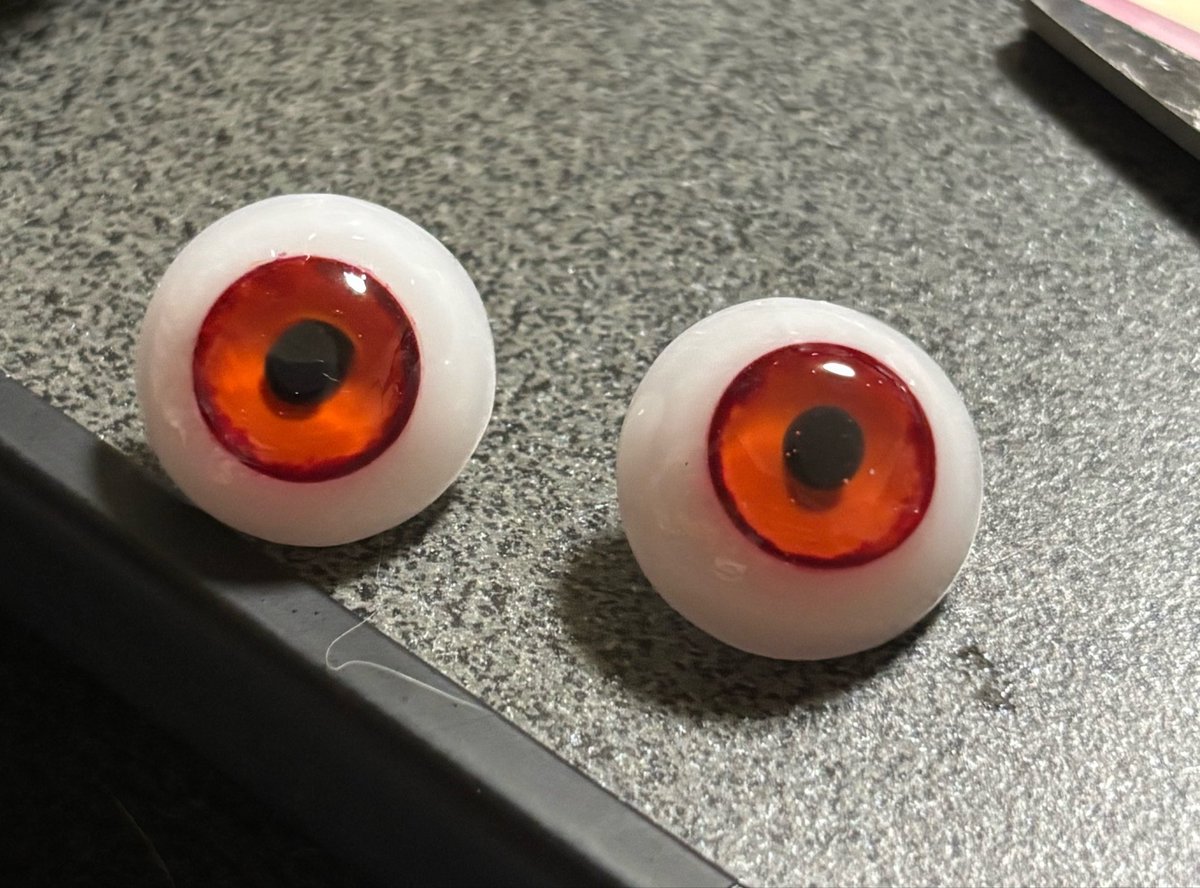 タコ丸の目はこれでいこう。前のより悪くない(個人の感想)

#kｰy小物備忘録