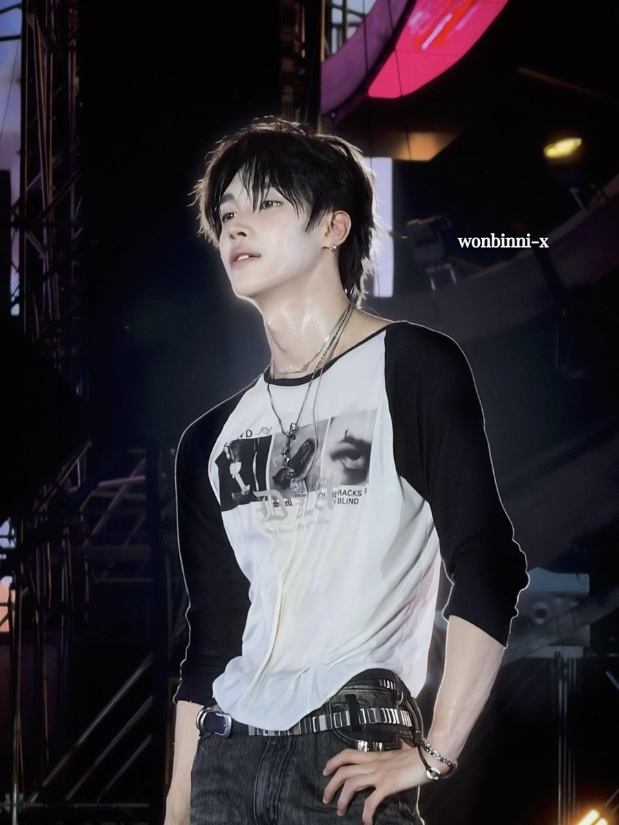 너울 tweet media