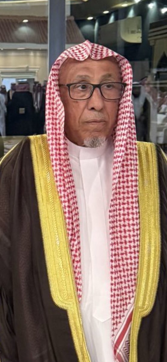 عنوان للكرم وطهارة القلب وصدق المواقف رجل نبل ومروءة كرمه يسبق كلامه إنسان طيب يحب للآخرين مايحبه لنفسه مايحتاج له زود تعريف بينه وبين الطيب عامل وراثي هو الوجيه عبدالرحمن بن محمد الملحم حفظه الله <a href="/AlmulhemFamily/">أسرة الملحم</a> 
كلمات خرجت من القلب وأعلم بأنها لاتكفي !
#الزلفي 
#أسرة_الملحم