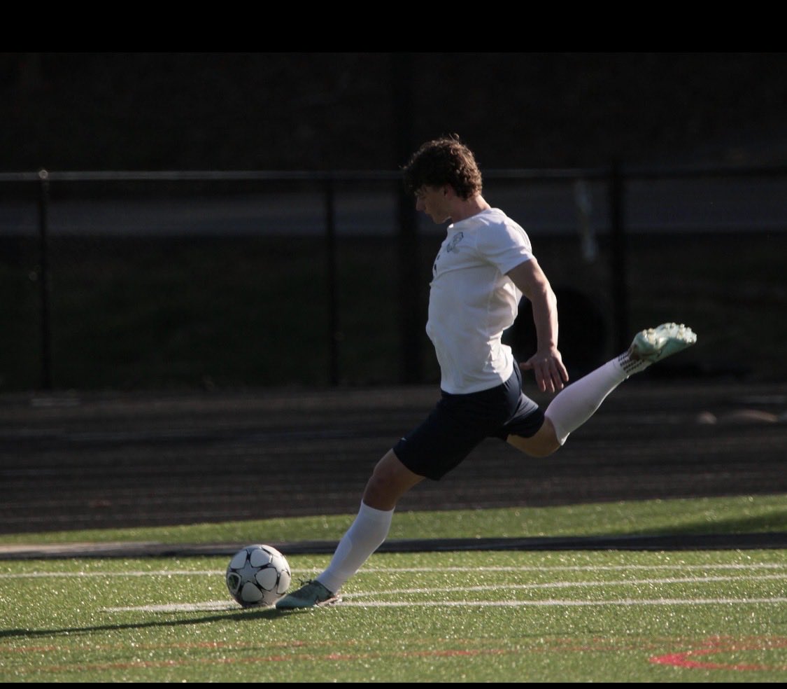 WeberKicks's tweet image. Really grateful for every chance I get to be on the field and compete. Thankful for my coaches, my teammates, and everyone who keeps supporting me. I’m blessed to keep growing, learning, and representing Franklin County. ⚽️

#FranklinCountySoccer #StudentAthlete #ClassOf2027