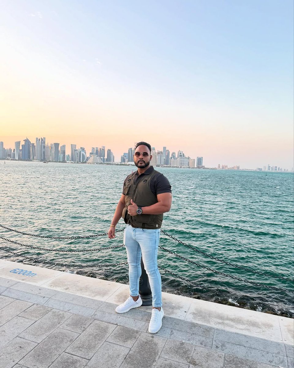 BijanKBarik's tweet image. BBTweets-39
Speed doesn’t define success, direction does.
Paused to realign the compass toward growth. 

#Leadership #Vision