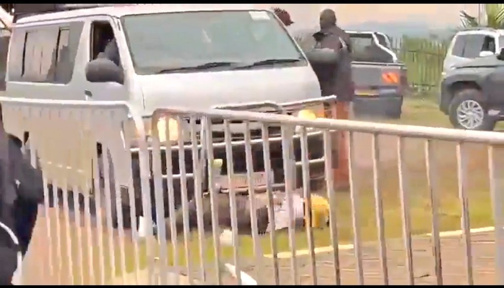 Uganda Police Force tweet media