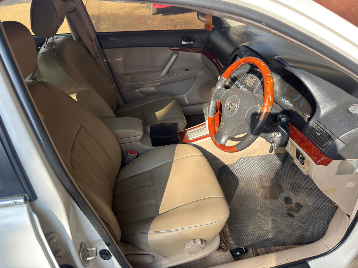 _HighTorque's tweet photo. TOYOTA PREMIO 
MAKE: 2005
ENGINE: 2.4L
PRICE: 799,000

Hanifa G-to-G EPRA Diesel Super Petrol Voting Madina Okot Mavoko The EADAK Uganda #RejectFuelPrices https://t.co/oMETHSlD7y