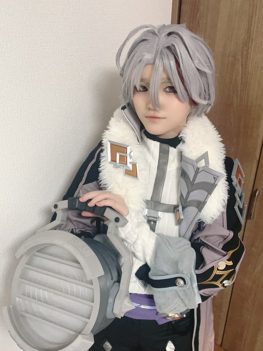 cos/原神 イルーガ

坊っちゃま宅コスしてた🪶