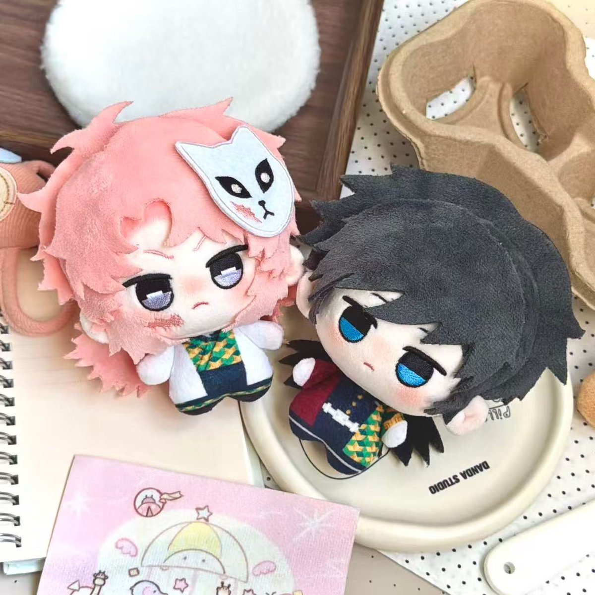 HengZeToys's tweet image. Someone drew it. We made it real. 🧸

Pink and black hair + big embroidered eyes + that innocent face. All custom.

Your design → our factory → a real plush toy.

DM me your sketch.

#customplush #OEM #smallbatch