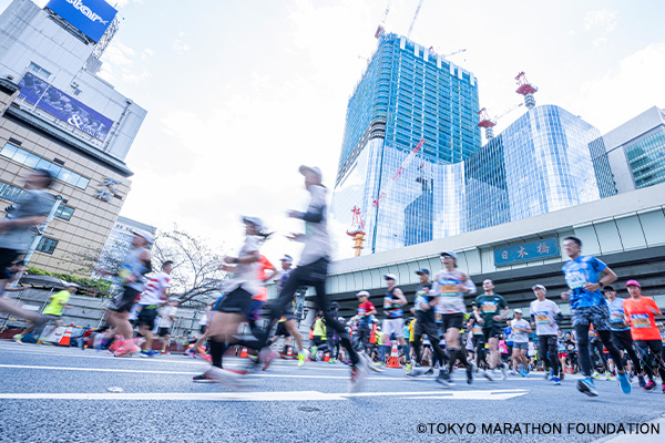 RUNNETJP's tweet photo. 📣寄付申込及びチャリティーランナーエントリーは
本日受付開始！

東京レガシーハーフマラソン2026 のエントリーが、いよいよスタートしました。

今年の大会は10月18日（日）開催。

各エントリーの日程は、下記をご参照ください✅
https://t.co/nuELUOmeFt https://t.co/RWl5OJgvUz