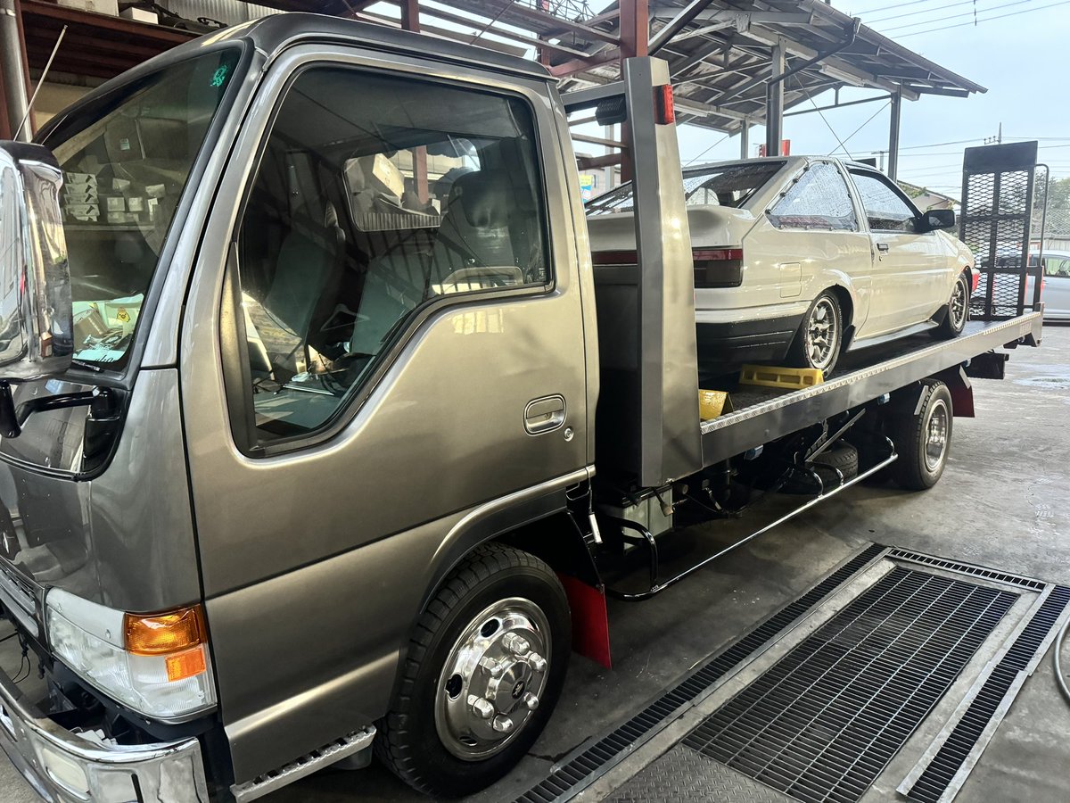 う す い tweet media