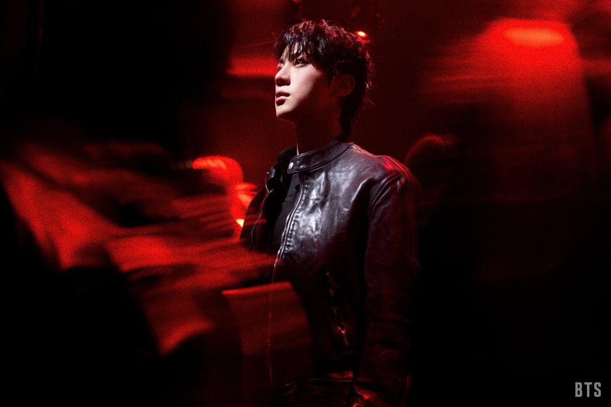 taejinpictures's tweet image. #JIN &amp;amp; #V 🐹🐻 | ‘Hooligan’ MV Photo Sketch

#SEOKJIN #TAEHYUNG #TAEJIN @BTS_twt