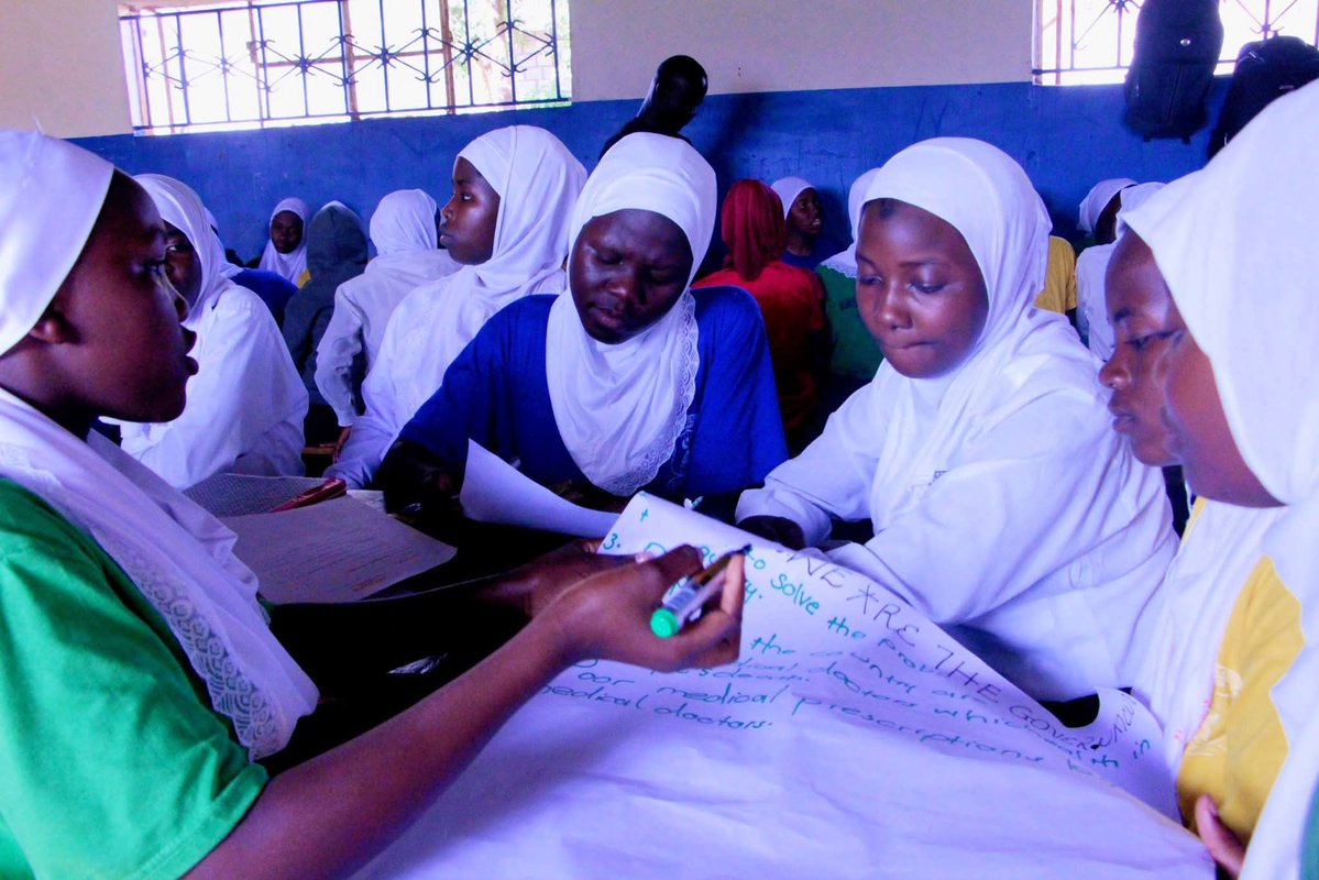 Mtindo_Network's tweet image. What happens when students discuss #PolicyIssues, #Ideas &amp;amp; #Solutions?

They don’t just learn—they lead with clarity &amp;amp; purpose for local &amp;amp; national growth.

Through #StudentVoicesInPolicy, students engage, collaborate, &amp;amp; pitch real solutions.