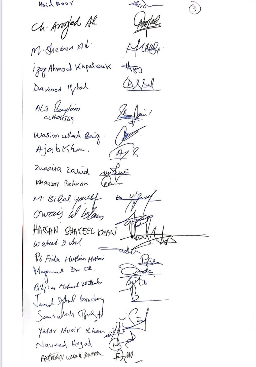 🚨🚨#BREAKING: More than 400 lawyers/members of #Islamabad district bar association signed a resolution, demanded fair trial for #Pakistan’s most prominent jailed human rights defenders <a href="/ImaanZHazir/">Imaan Zainab Mazari-Hazir</a> &amp; <a href="/AdvHadiali/">Hadi Ali Chattha</a>, immediate fixation of their appeals against unlawful conviction in