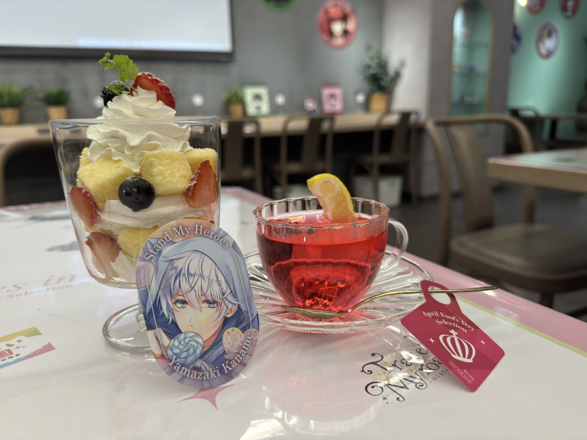 カナメくんのビジュがいいよって
教えてもらったので来ました◎

アクスタ売り切れてたт_тт_т泣
 #スタマイ  #colycafe