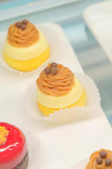 greenspringcn's tweet image. Why settle for artificial when nature offers this? 🍋🥐
From bakery to beverages, our natural yellow solutions provide unmatched stability and a sun-kissed glow .

Vibrant. Stable. 100% Healthy.

#GreenSpringTechnology #NaturalColor #FoodScience #HealthyIndulgence