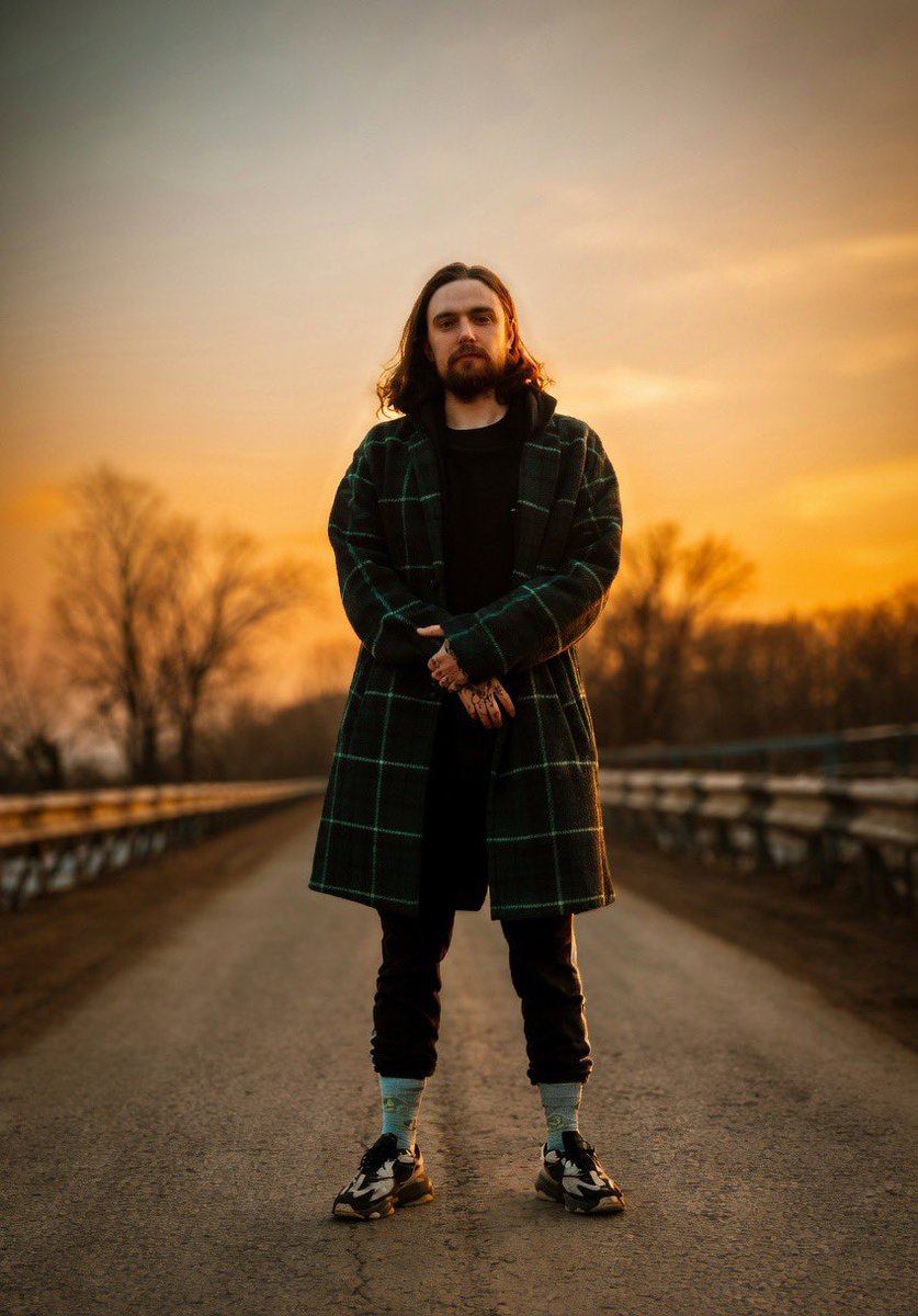 Бака 馬鹿 😶 tweet media