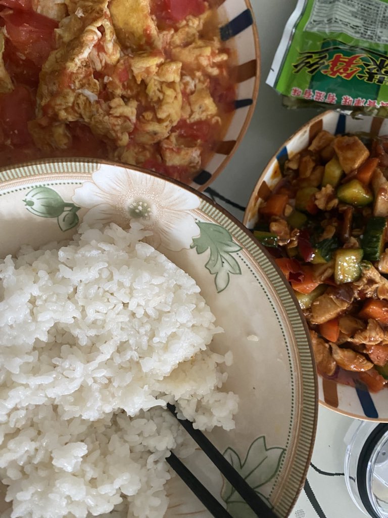 温温情侣主 tweet media