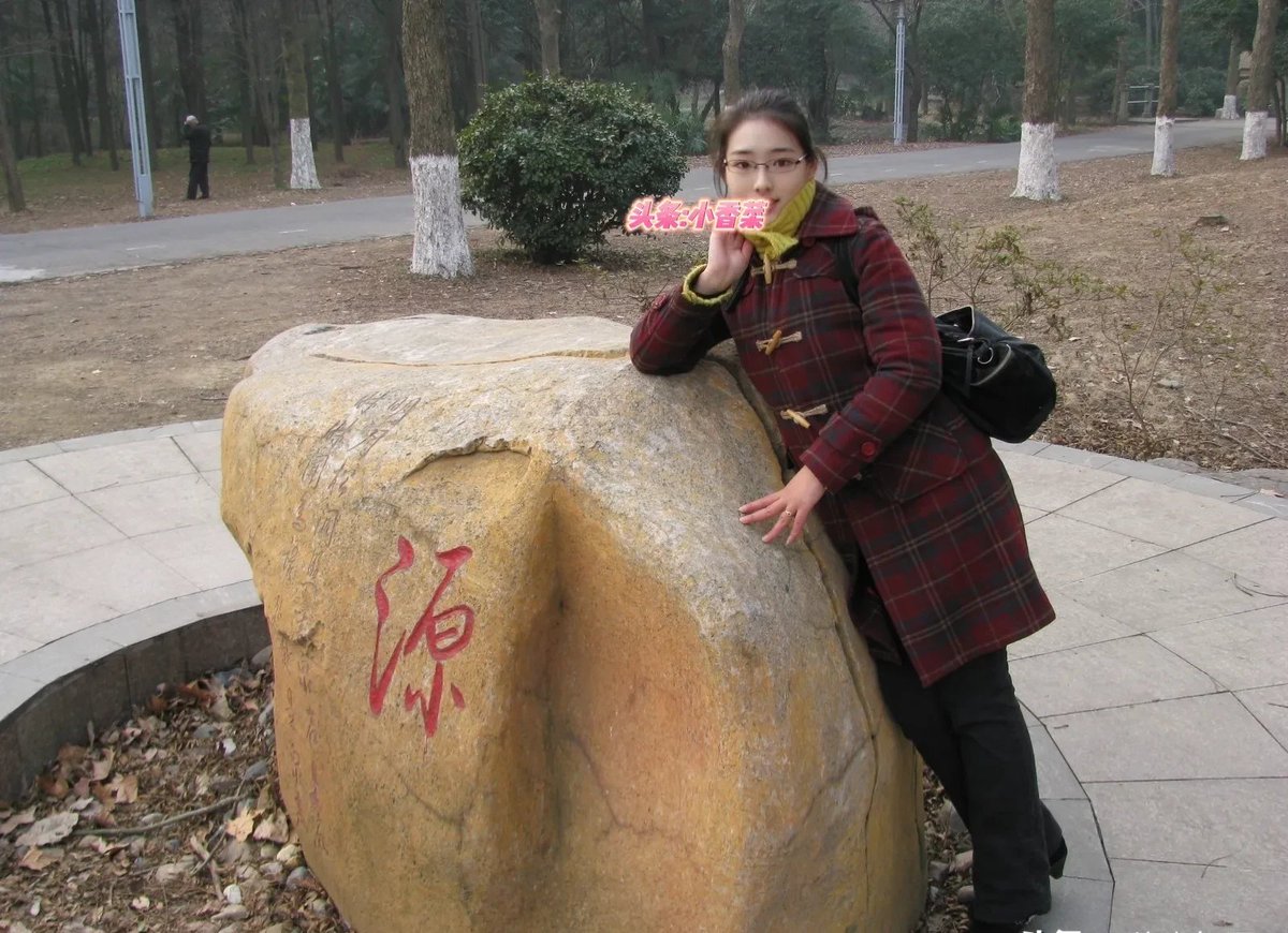 Robert Cowan tweet media