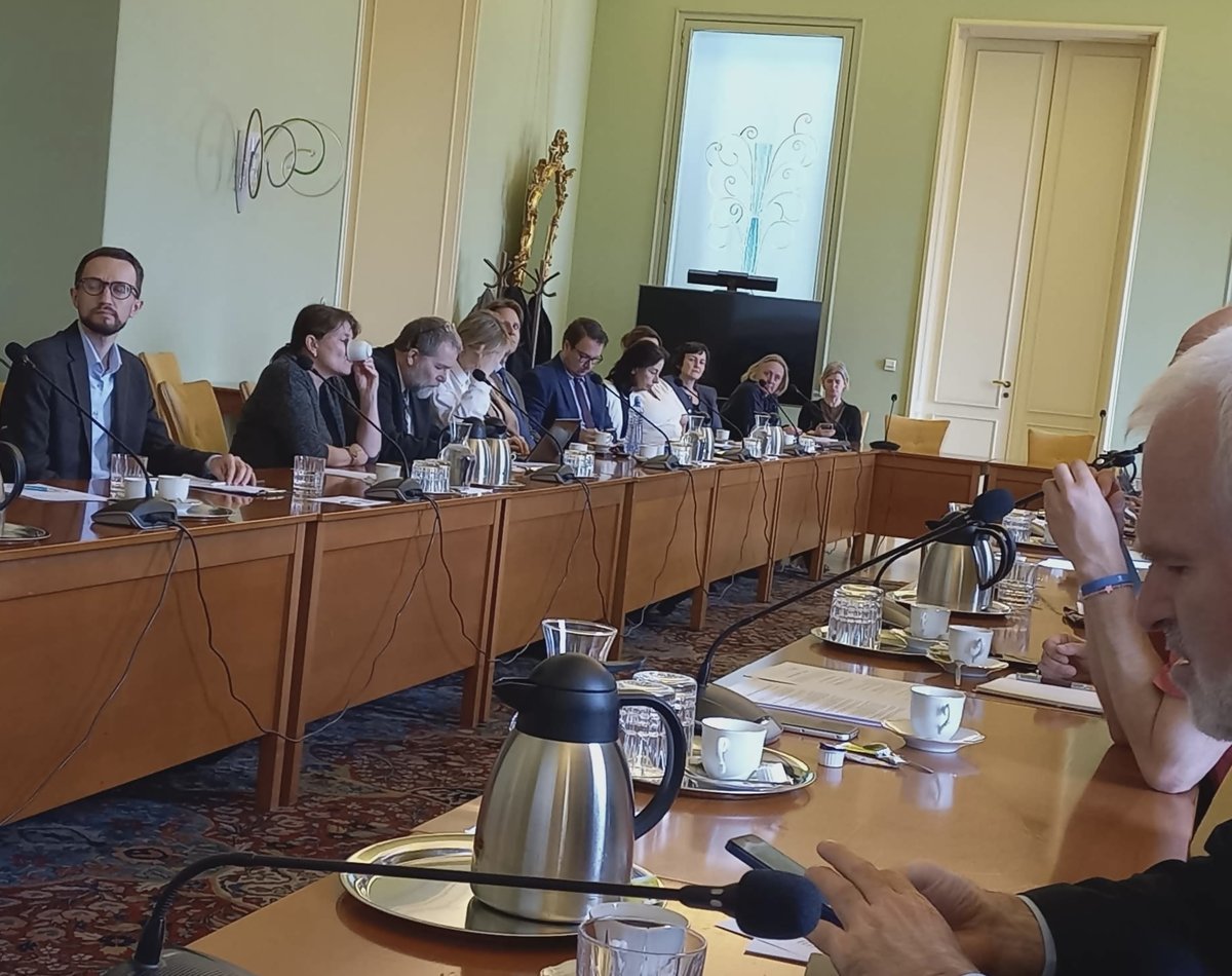 Czech Embassy Oslo tweet media