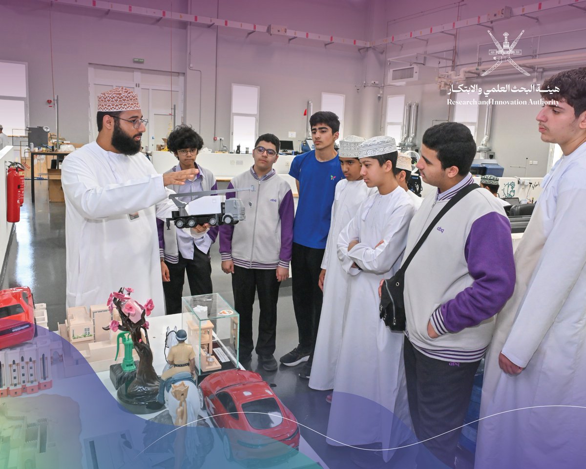 RIA_OMAN's tweet photo. وتأتي هذه الزيارة في إطار تعزيز التكامل بين المؤسسات التعليمية والبحثية، والمساهمة في بناء جيل مبتكر قادر على قيادة المستقبل.
@ipmoman https://t.co/ddYvOrFF4o