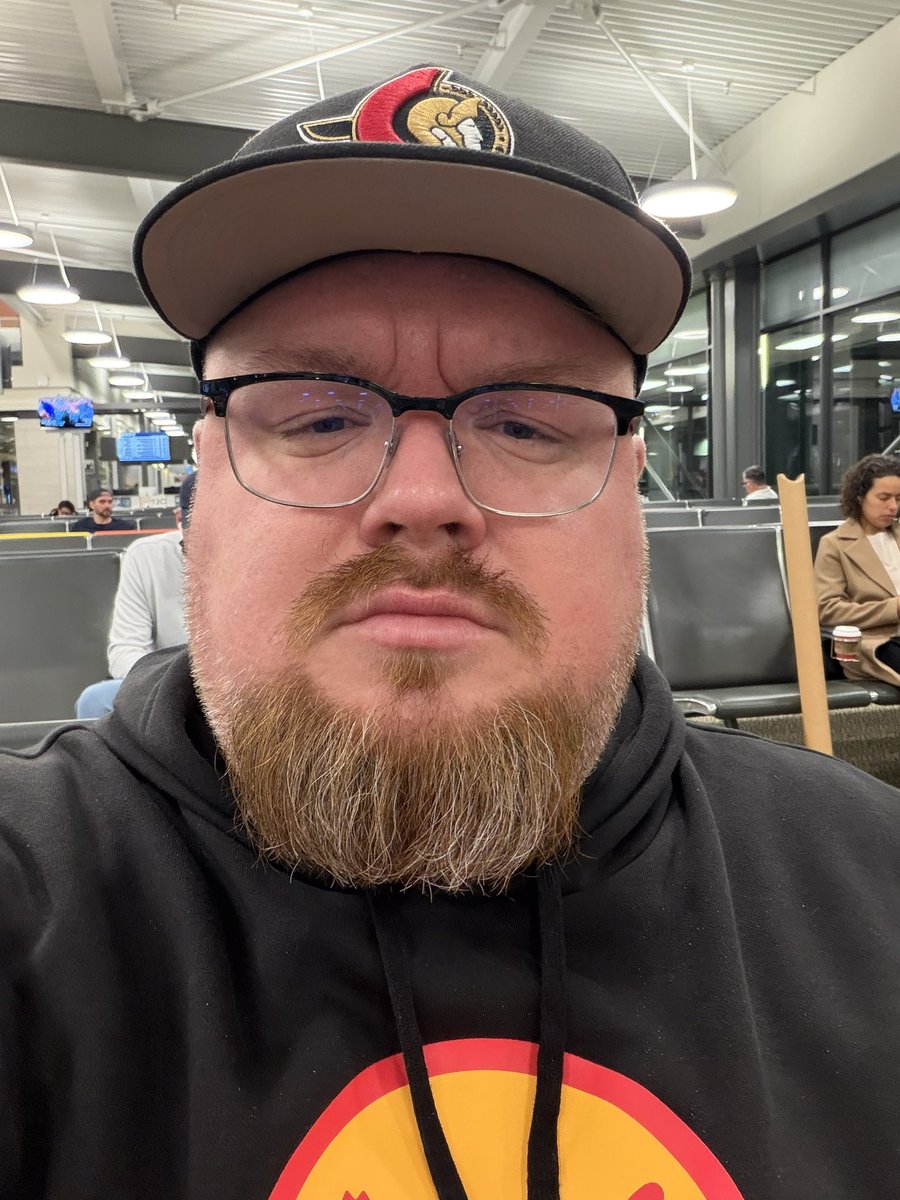 Tom 🇨🇦 tweet media