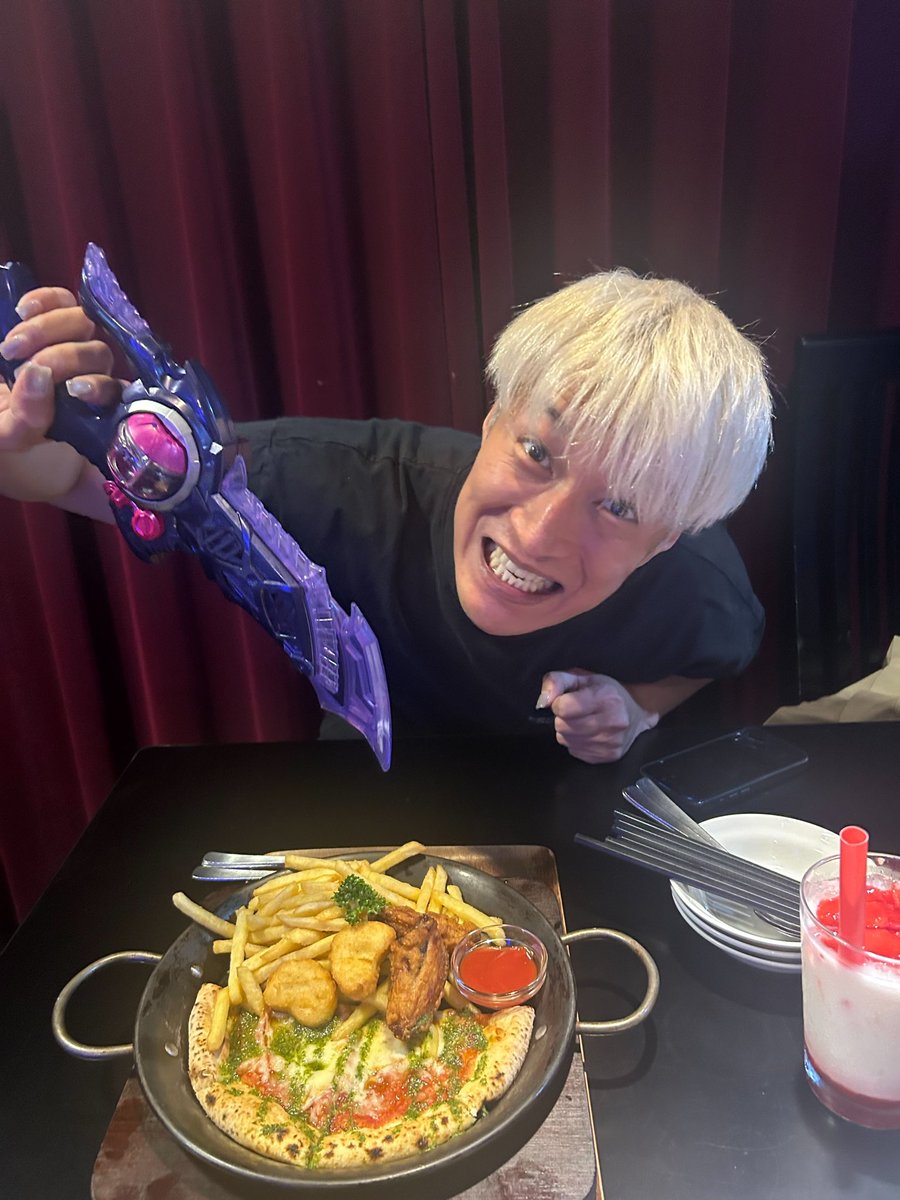 𝕏 天野 𝕏 浩成 𝕏 tweet media