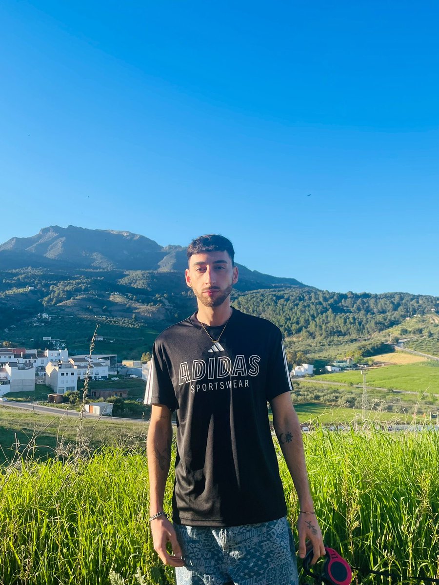 𝐌ora𝐧 tweet media