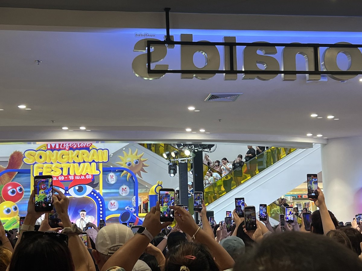 ▸▹𝑴𝒐𝒔𝒉𝒊◃◂ tweet media