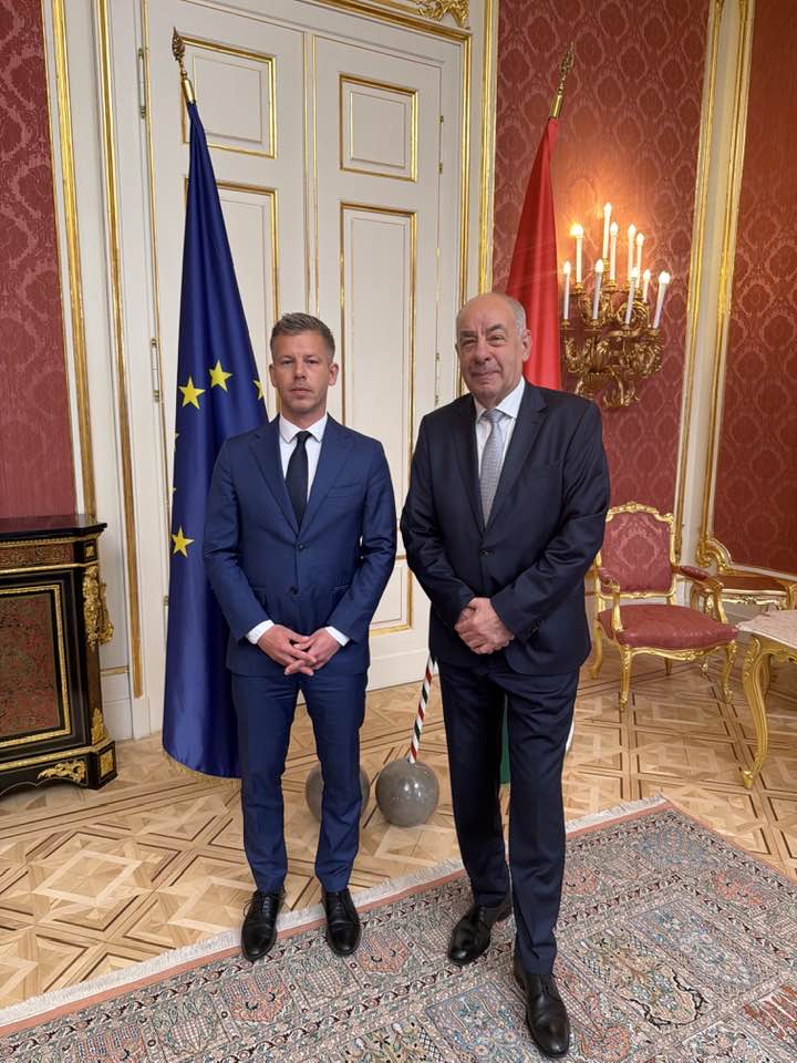 Magyar Péter (Ne féljetek) tweet media