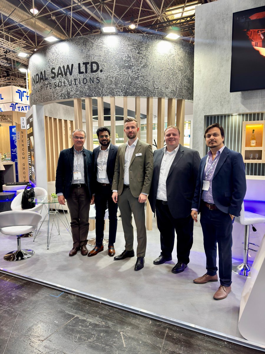 Jindal_SAW's tweet photo. Day 2 | Tube Düsseldorf 2026

Strong momentum continues with engaging discussions and growing enquiries for our pipes &amp; tube solutions.
Great to connect with industry leaders and partners from across the globe.

Looking ahead to an exciting Day 3.
📍Hall 3, Stand E04
#JindalSAW https://t.co/5jPKOt2eJm