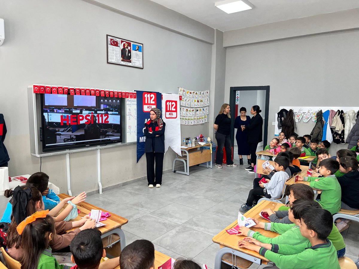 hatay112acm's tweet photo. Kırıkhan İlçe Millî Eğitim Müdürlüğü ile Kurumumuz arasında yapılan iş birliği protokolü kapsamında, okullarımızda tanıtım ve bilinirlik faaliyetlerinin artırılması amacıyla Kırıkhan İlkokulu’na ziyaret gerçekleştirilmiştir.

https://t.co/Lrqxdf3kKZ https://t.co/U9Pb3MKyoE