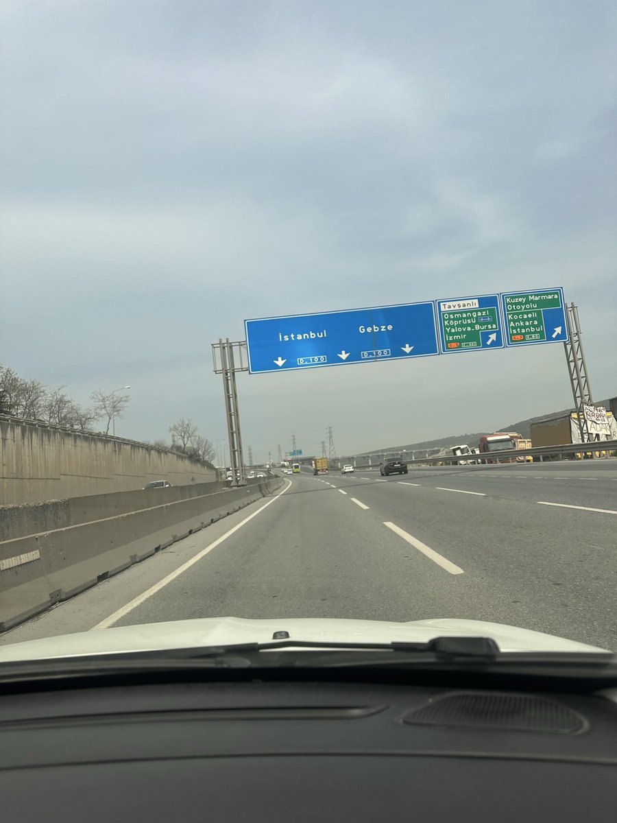 🚙