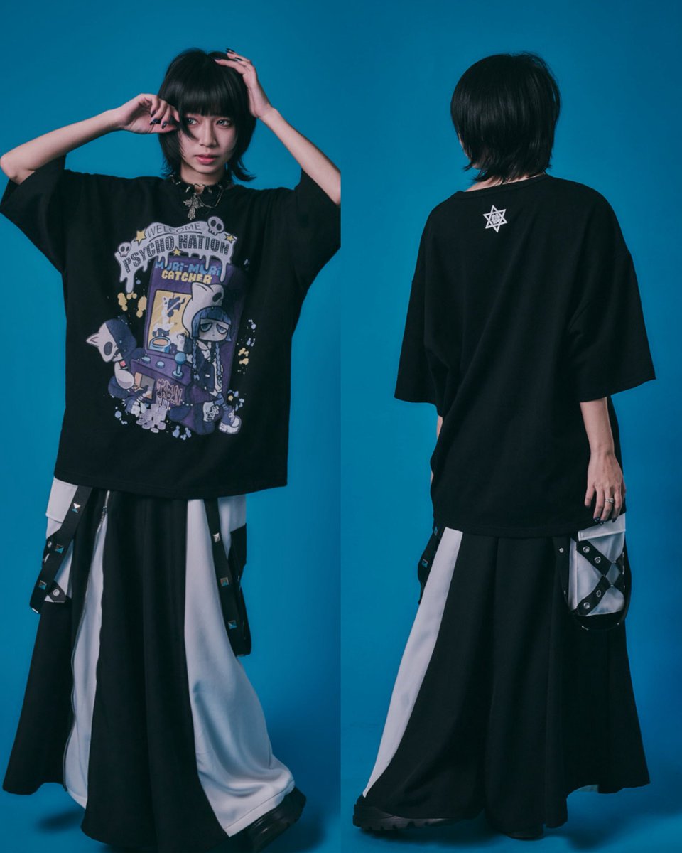 first_label's tweet photo. ◆木天蓼にゃん子 tee(2color)

【カラー】ブラック・ホワイト
【サイズ】46(L)
着丈：76cm
肩幅：67cm
身幅：68cm
袖丈：26cm

¥8,900 税込

https://t.co/lZr4vheXHL https://t.co/Sfq9xKoQ6L