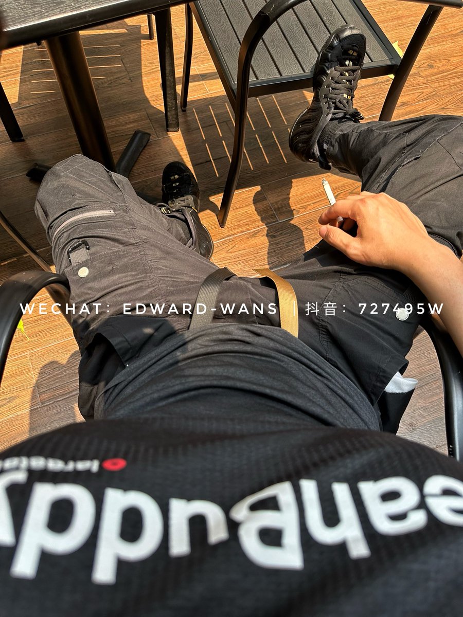 EDWARDWANS tweet media