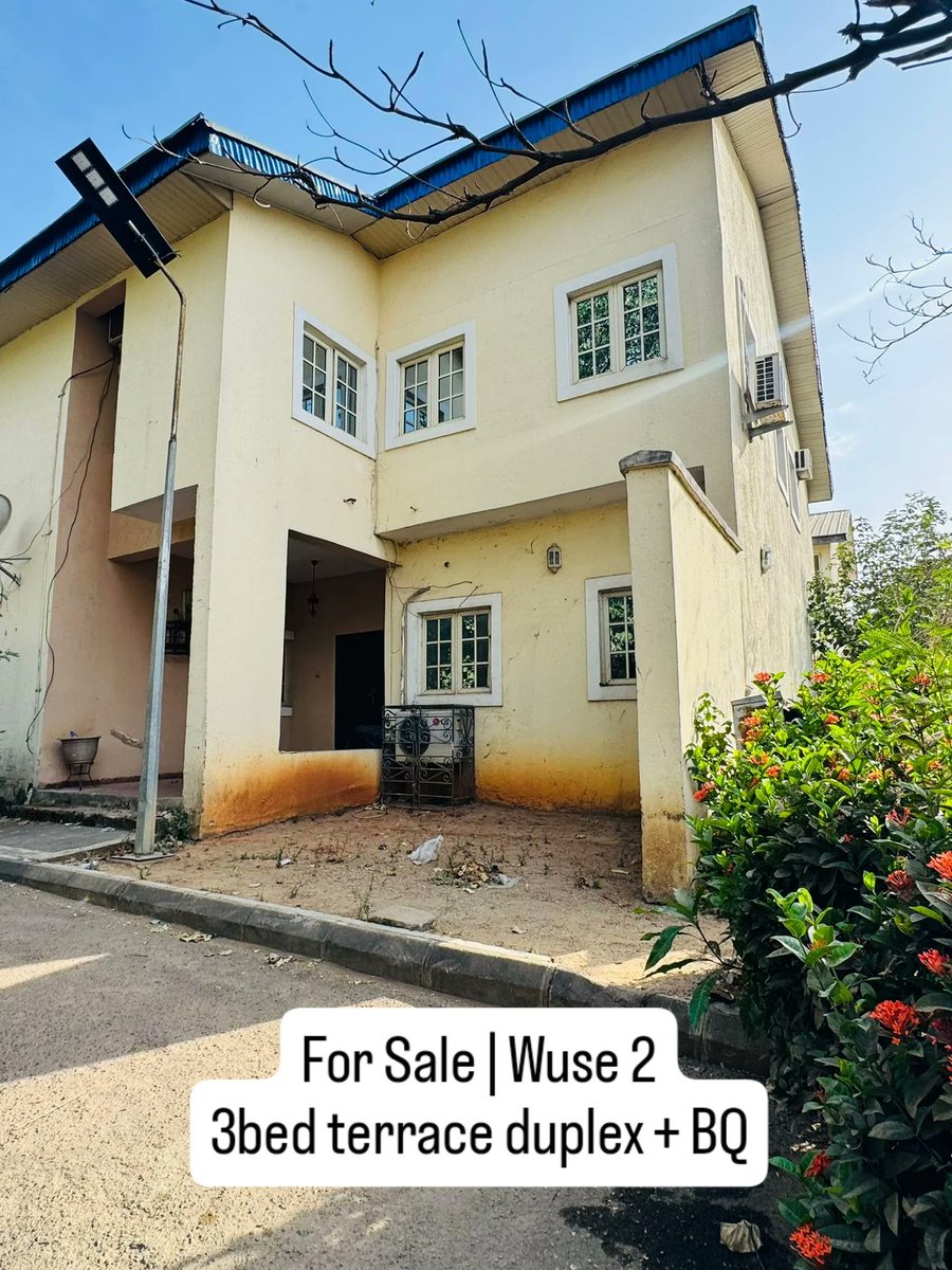 For Sale | Wuse 2

3 bedroom terrace duplex with a room BQ in a serene environment in Wuse 2.

Title: CofO

Price: N350,000,000.00

Brokerage fee: 5% 

📞 Enquiries &amp; viewing: +2347064337943