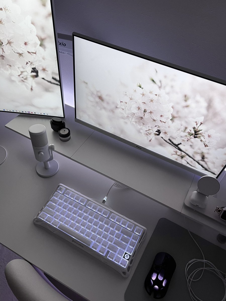 𝑎𝑜 tweet media