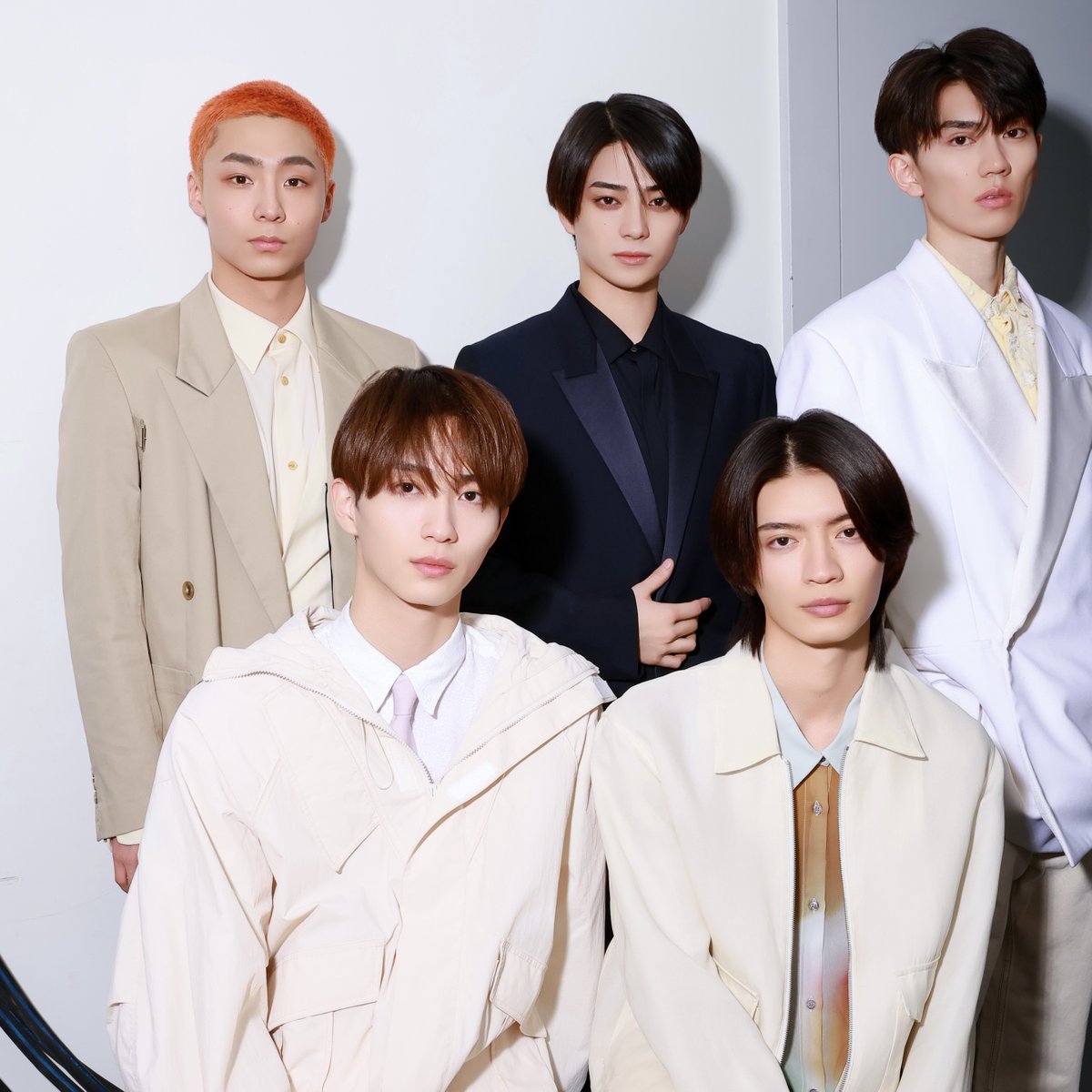 TGCnews's tweet image. 岩瀬洋志 / 野村康太 / 八村倫太郎（WATWING）/ 樋口幸平 / 杢代和人 TGC BACKSTAGE📸
@kouta_n_staff @Rintaro_watwing @kouheihiguchi99 @mokudai_kazuto

公式Instagramで全カットをチェック💕
instagram.com/p/DXJbfPqEhZb/

『マイナビ TGC 2026 S/S』

📆2026年3月14日（土）
📍国立代々木競技場