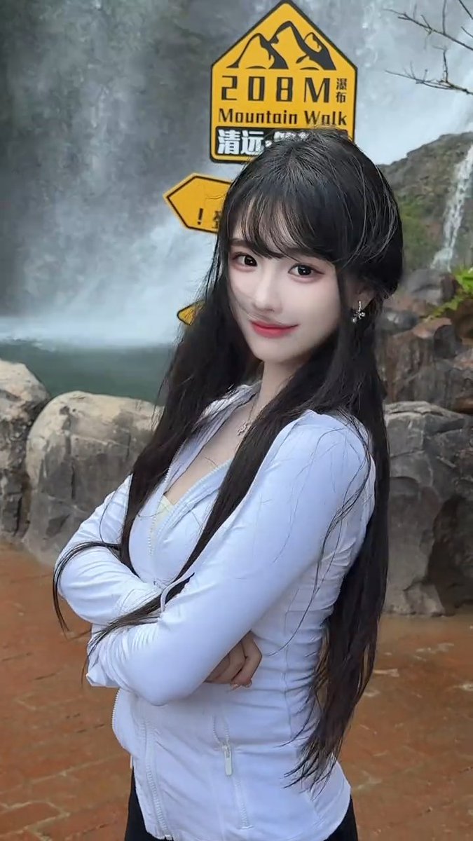 wonder_silva's tweet image. 粉笔妹妹刚拍完，可打分不破防。

真的给看 不信你试试 反正不要