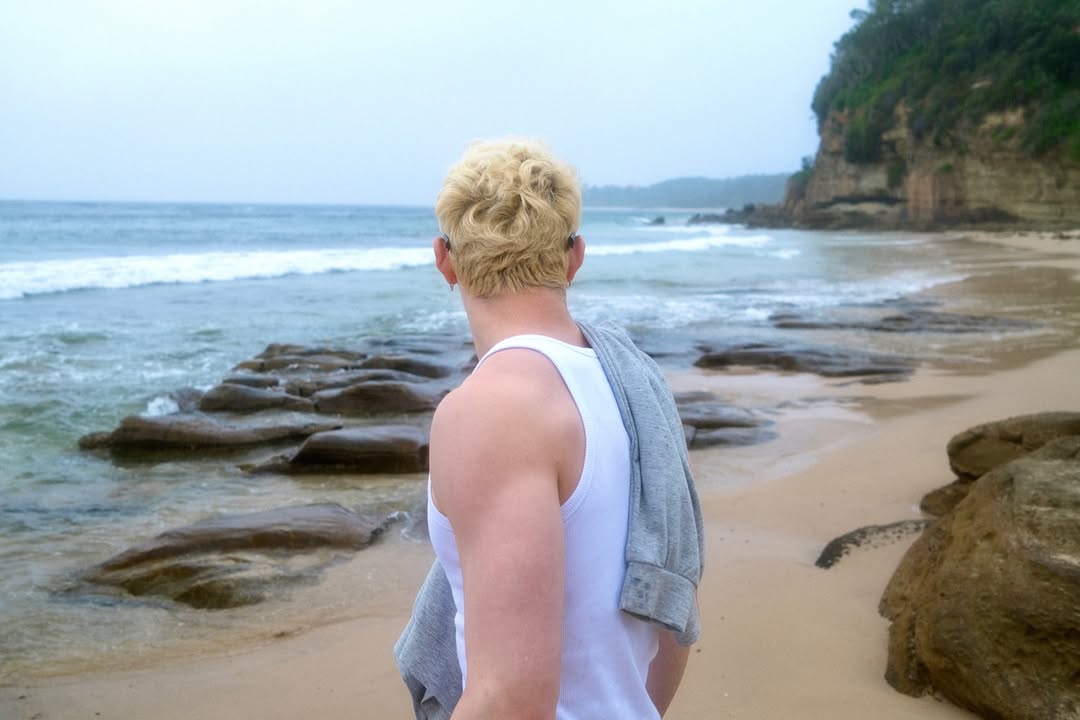 StrayKidsBrasil's tweet image. 「 #INSTA • 15.04.26 」
Emocionou! Atualização de Bang Chan no seu perfil no Instagram. 💖

"🇦🇺 #STAY"

@Stray_Kids #StrayKids #스트레이키즈