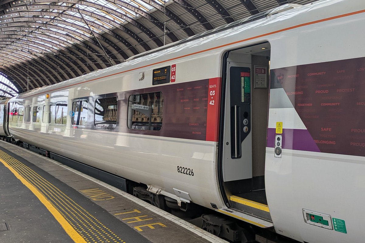 edificity tweet media