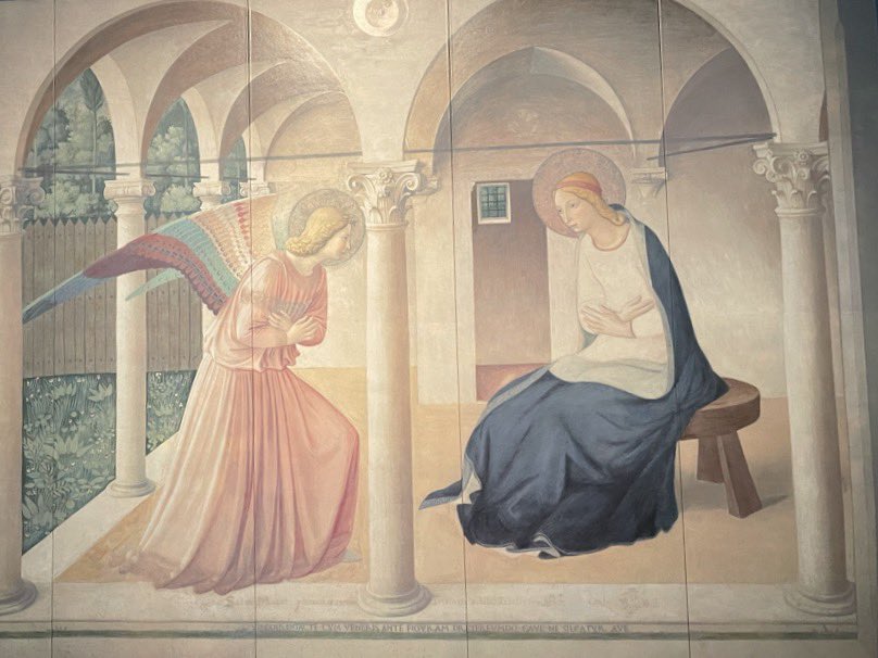 みいこ tweet media