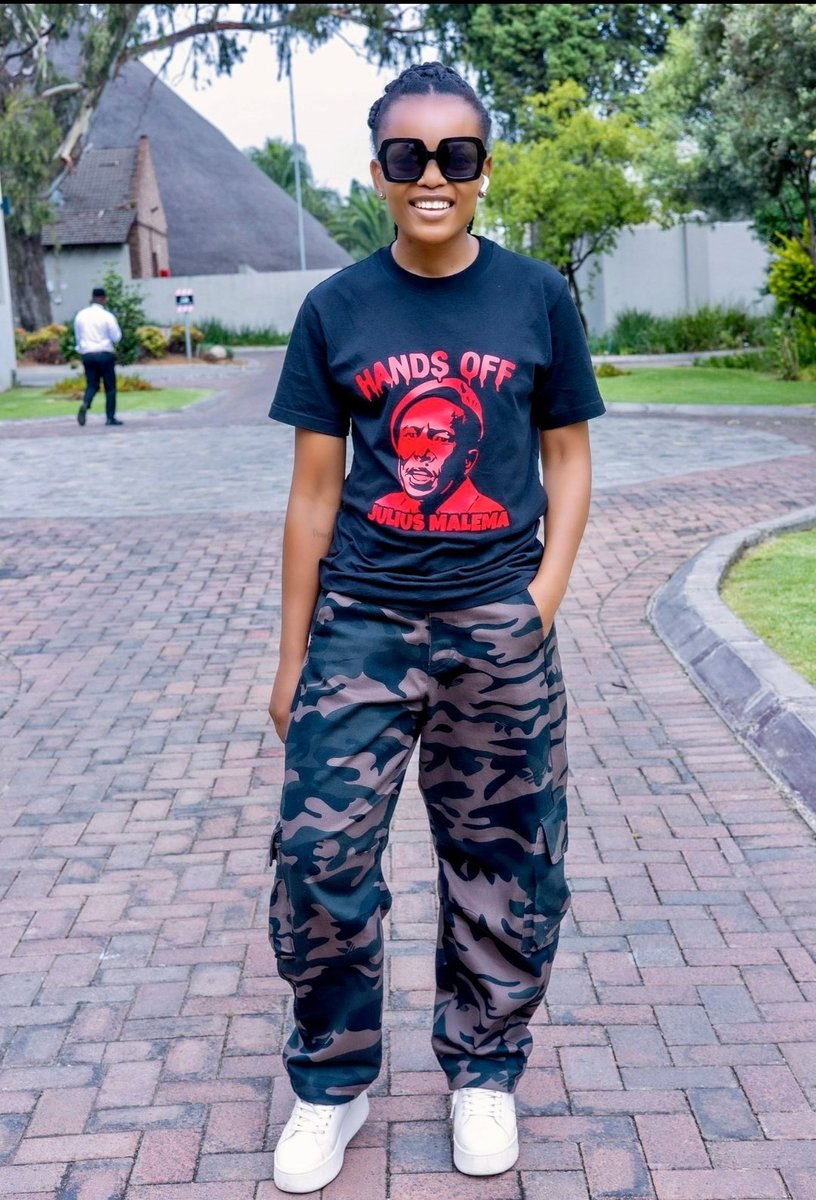 Fighter Thola tweet media