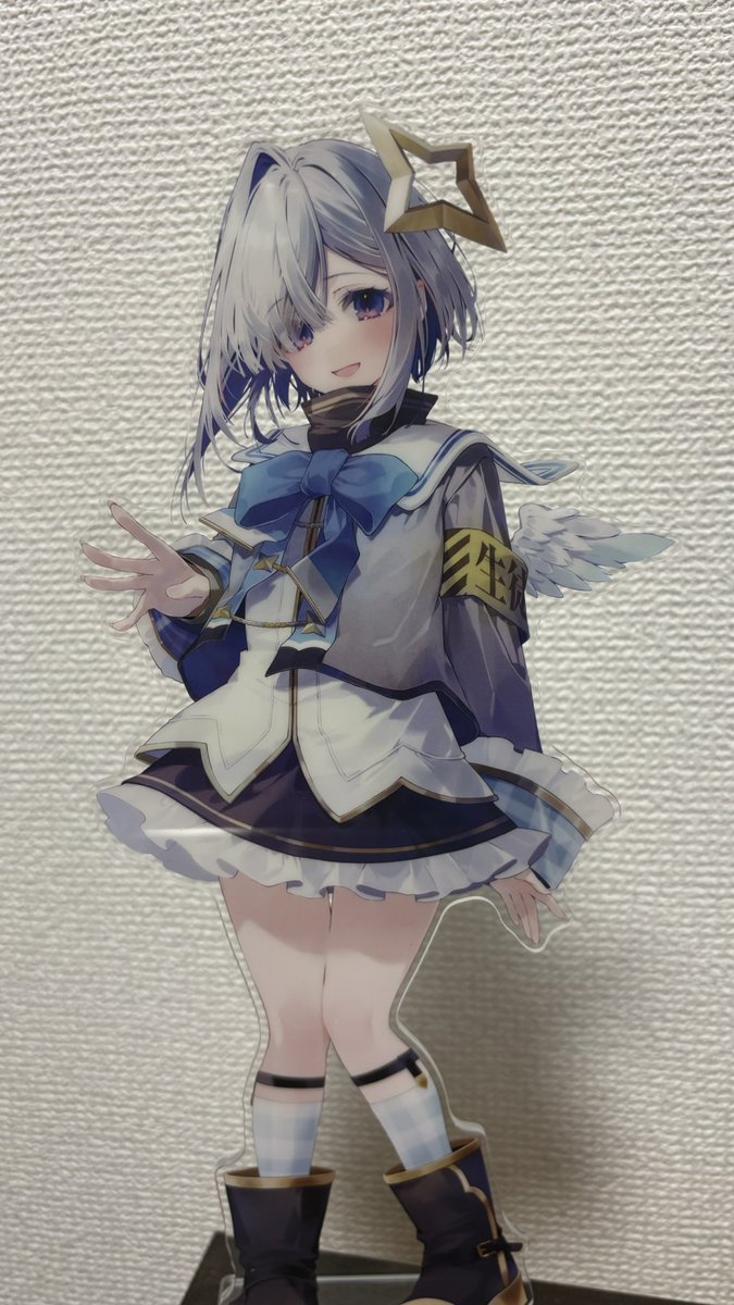 syake_hey's tweet photo. おしお先生の新刊セットとグッズ届きました
素敵な贈り物を本当にありがとうございます
おしお家並んでてかわいい https://t.co/r6ZXrb0w2K