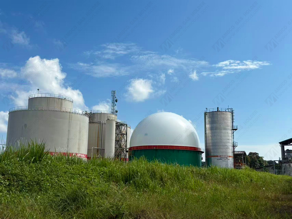 CdAmoco's tweet photo. More photos of the completed 3000 m³ double membrane biogas holder in Kalimantan Timur (East Kalimantan), Indonesia.

-------------------
amoco@amoco.com.cn
https://t.co/pNRK2joVbR

#Biogas #Gasholder #Biogaz #Biogasplant #Biogasengineering #Gazometres #Plantadebiogás #Bioenergy https://t.co/sr6804xVuD
